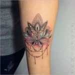 Arm Tattoos Frau Vorlagen Erstaunlich Die Besten 25 Tattoo Oberarm Frau Ideen Auf Pinterest
