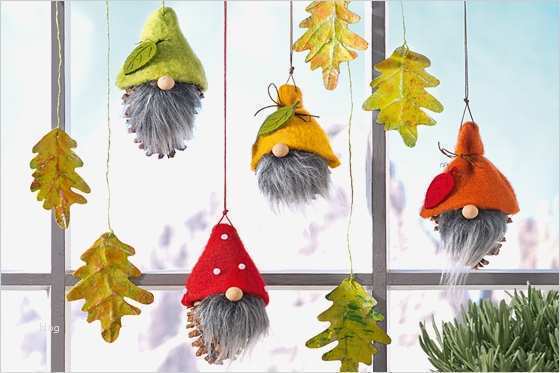 Basteln Mit Filz Vorlagen Cool Tannenzapfen Deko Zapfen Wichtel Für Fenster Familie