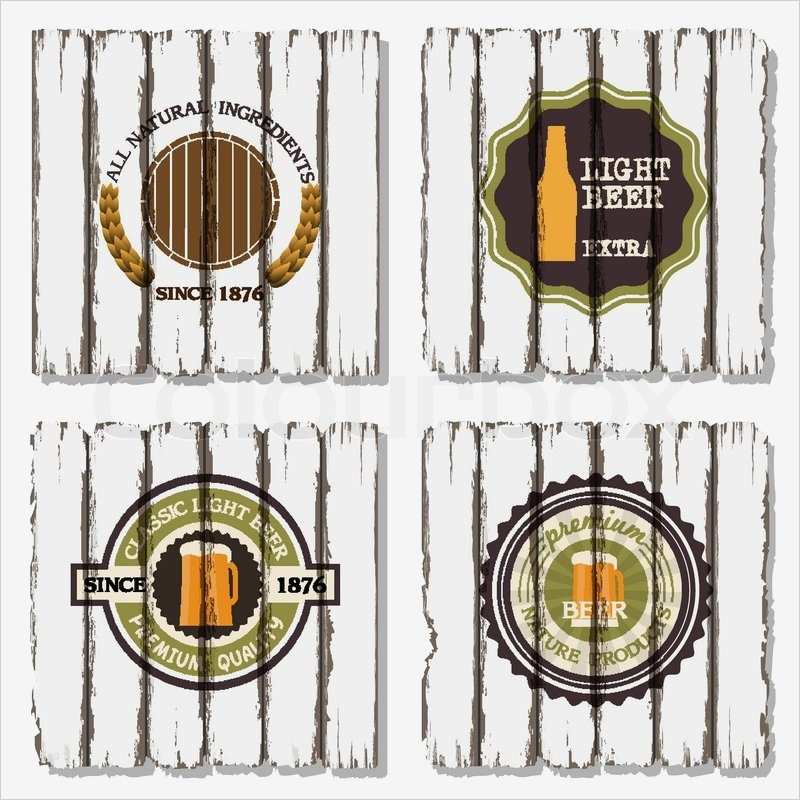 Bier Etikett Vorlage Kostenlos Wunderbar Vier Bier Etiketten Auf Alten Holz Hintergrund