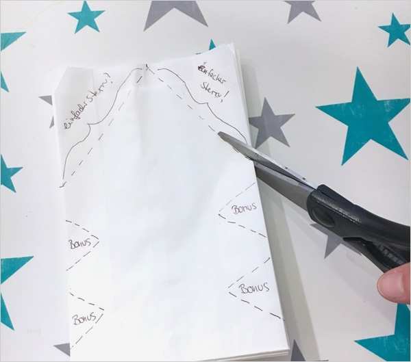 Butterbrottüten Sterne Vorlagen Fabelhaft Einfacher Diy Weihnachtsstern Aus butterbrottüten