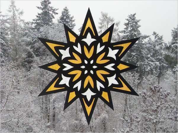 Fensterbilder Vorlagen tonkarton Kostenlos Hübsch Fensterbilder "sterne" – Bastelvorlagen Mit Anleitung