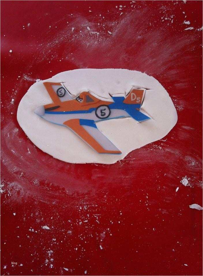Flugzeug Basteln Vorlage Bewundernswert Planes torte Für Kindergeburtstag