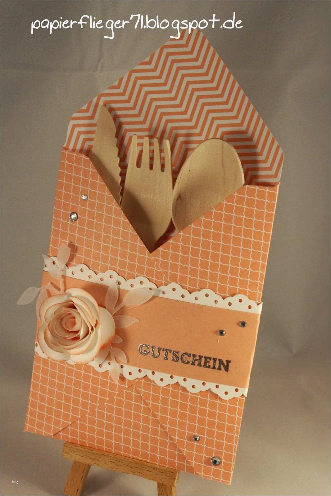 Gutschein Essen Gehen Vorlage Neu Papierflieger theaterbesuch Und Essen Gehen