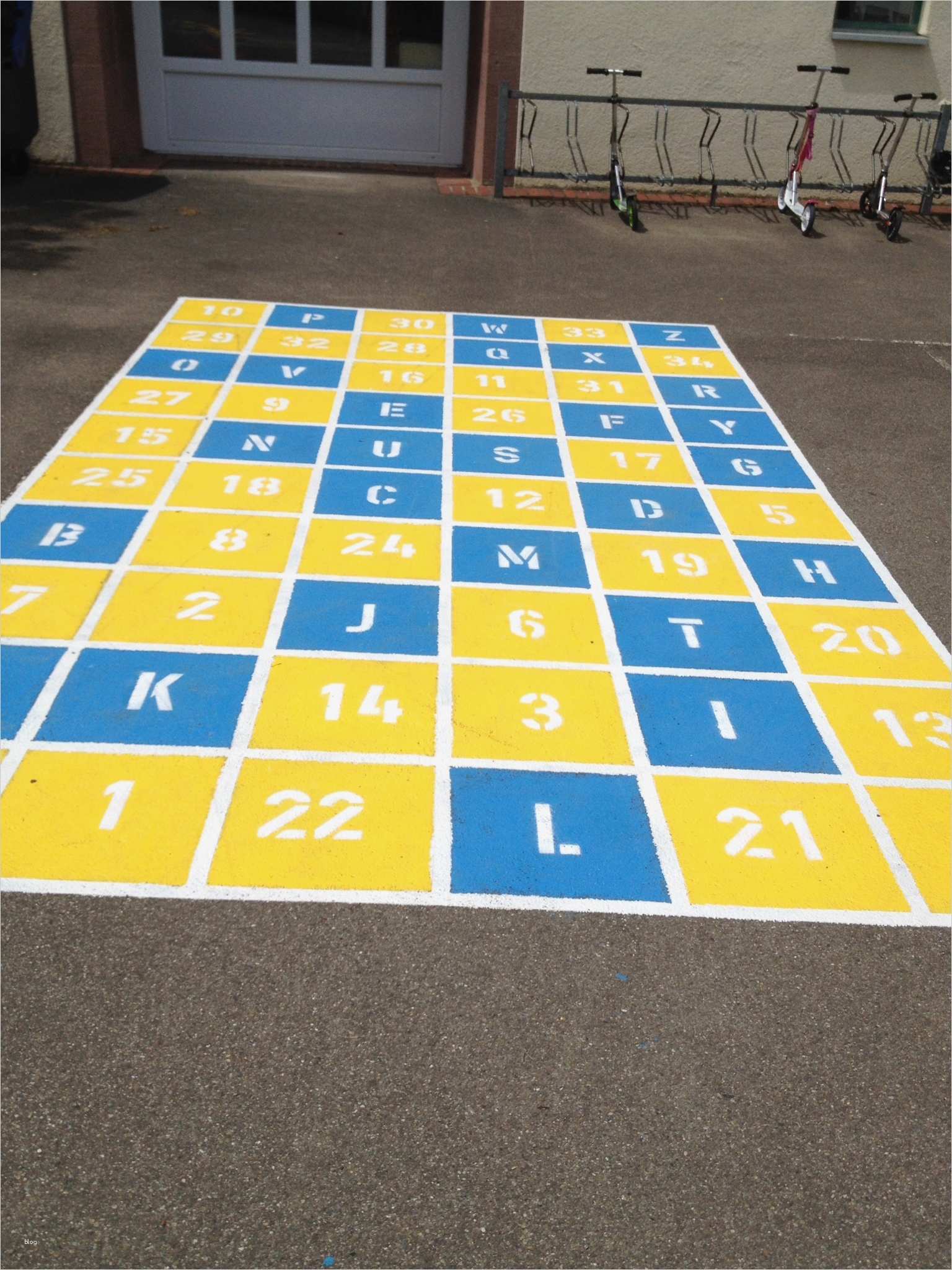 Hüpfspiele Schulhof Vorlagen Elegant Schulhofbemalung In Der Buchhaldenschule