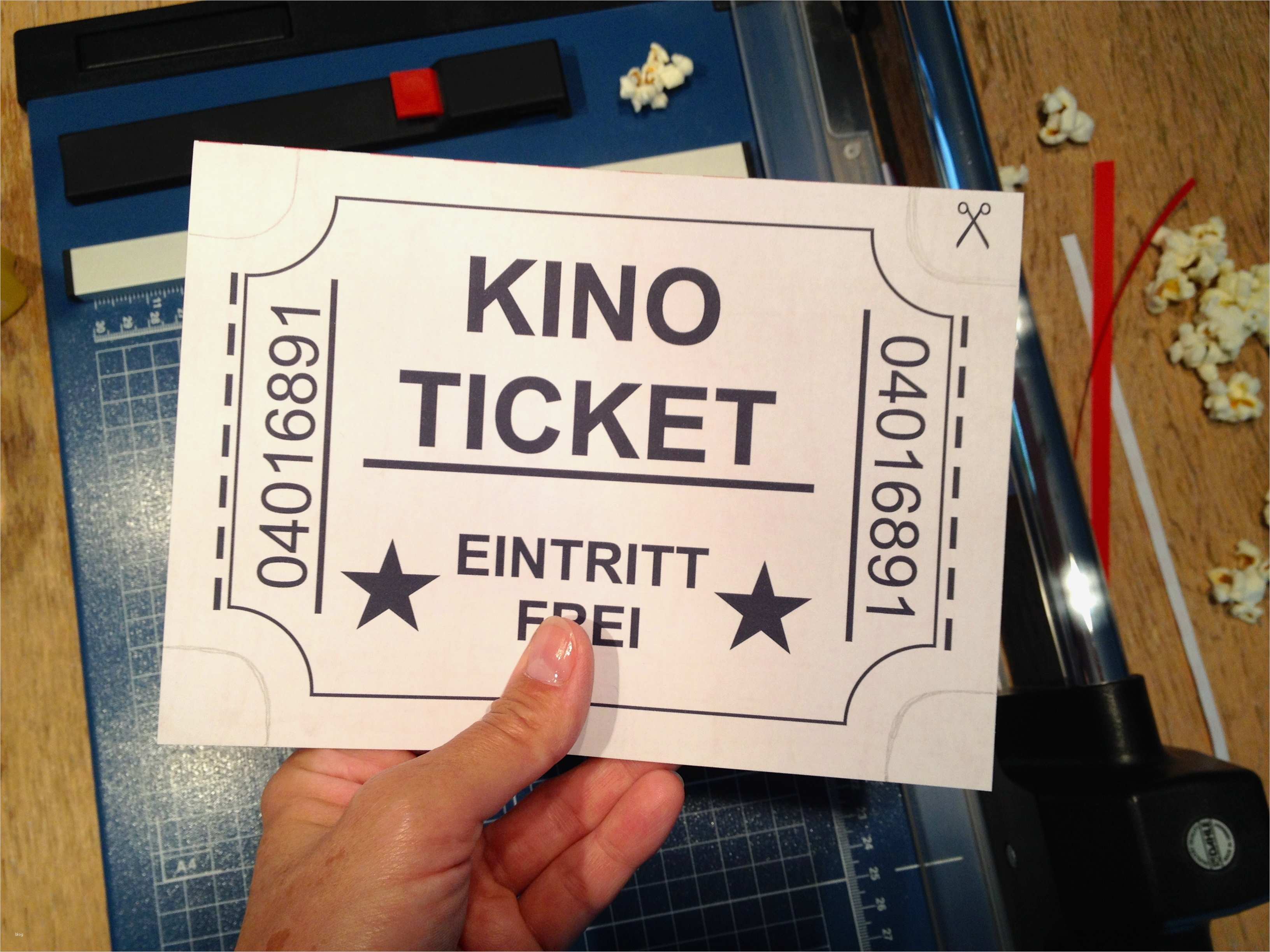 Kinogutschein Basteln Vorlage Elegant Wel E to the Movies Kinogutschein Selber Basteln