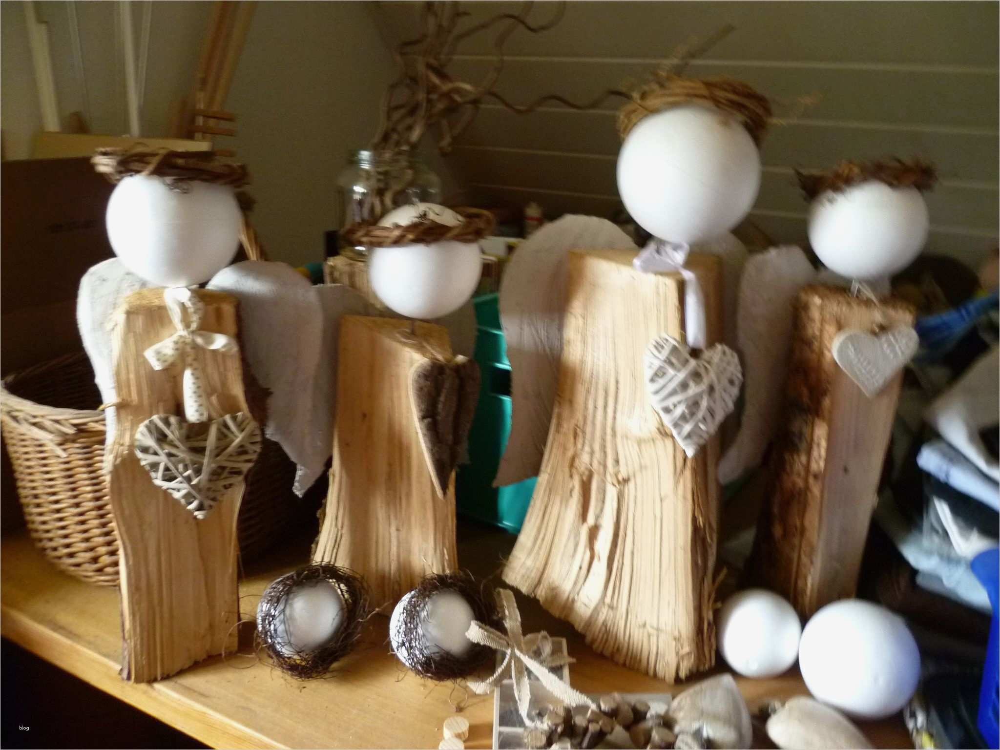 Landlust Engel Vorlage Flügel Erstaunlich Holzscheit Engel Holzdeko Pinterest