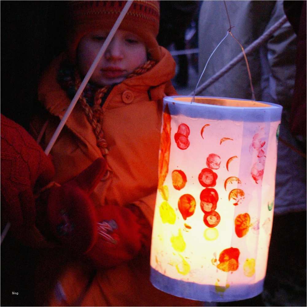 Laterne basteln zu Sankt Martin – Laternen Bastelvorlagen