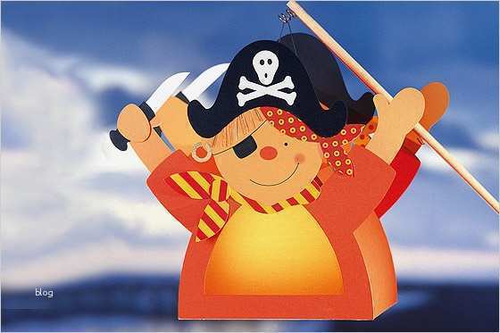 Laterne Basteln Vorlagen Großartig Laternen Basteln Pirat Familie