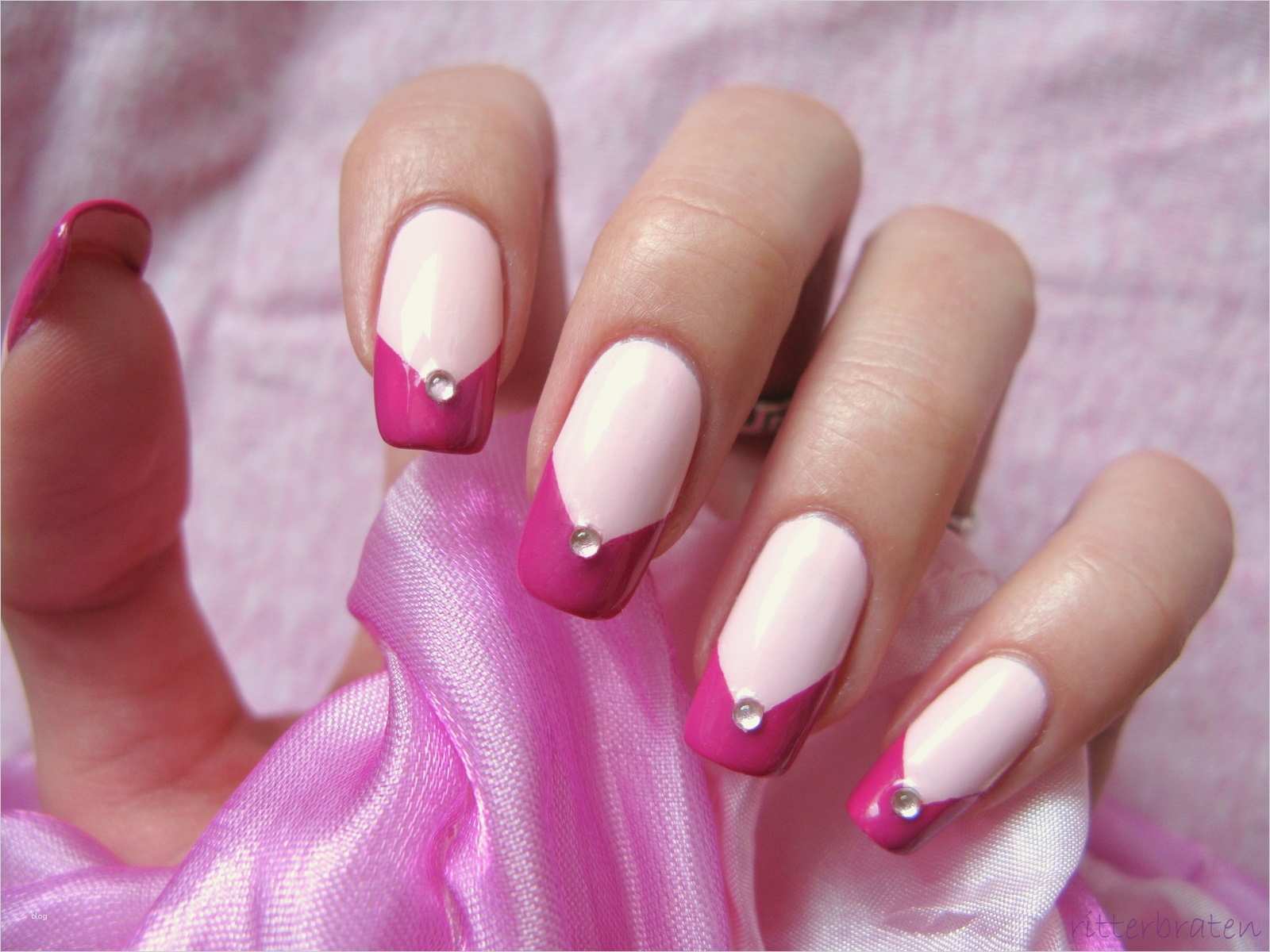 Nageldesign French Pink