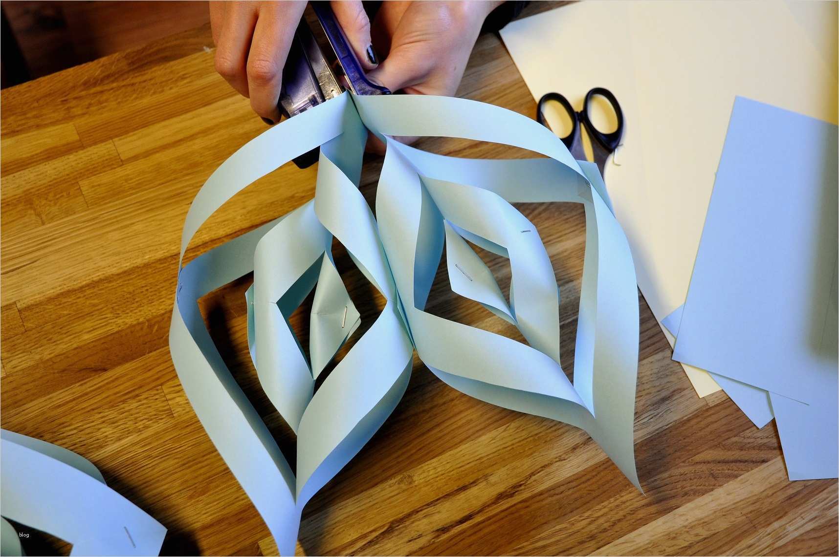 Papiersterne Basteln Vorlagen Neu Weihnachtssterne Schnell Und Einfach Basteln