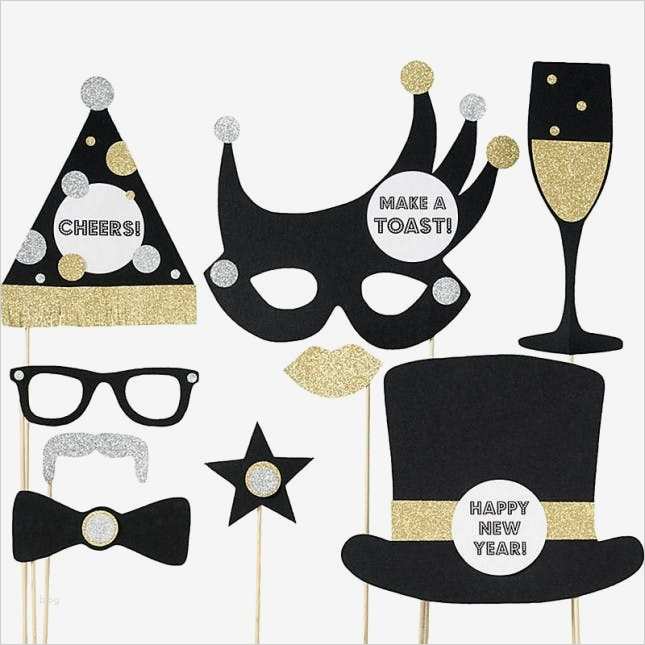 Photo Booth Requisiten Vorlagen Neu Bring On the Bling 27 Decor Ideas for Your Nye Party