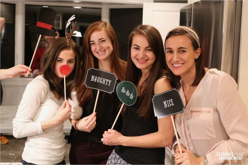 Photo Booth Requisiten Vorlagen Süß Free Printable Christmas Booth Props and Signs From
