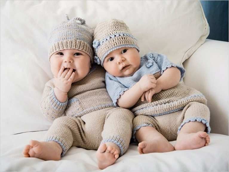 Strickanleitung Für Babysachen Vorlagen Inspiration Baby Set Aus Kleidchen Hose Und Mütze Häkeln Und Stricken