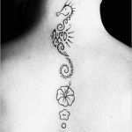 Tattoo Wirbelsäule Vorlagen Elegant 46 Coole Rücken Tattoos Für Frauen Freshouse