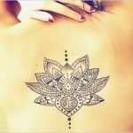 Tattoos Für Frauen Vorlagen Inspiration 46 Coole Rücken Tattoos Für Frauen Freshouse