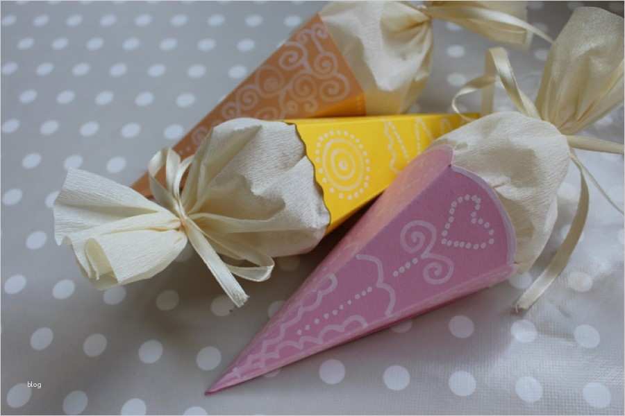 Vorlage Schultüte Basteln Wunderbar Erster Schultag Basteln Sie Eine Monster Schultüte