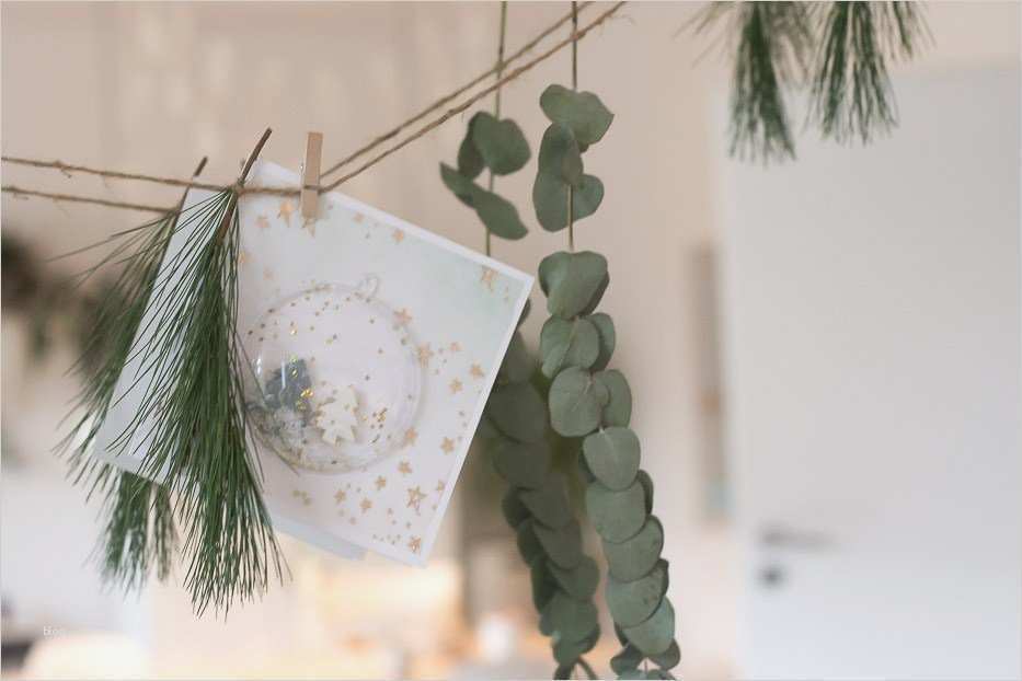 Vorlage Weihnachtskarte Basteln Hübsch Schaffen Sie Einen 3d Effekt Beim Weihnachtskarten Basteln