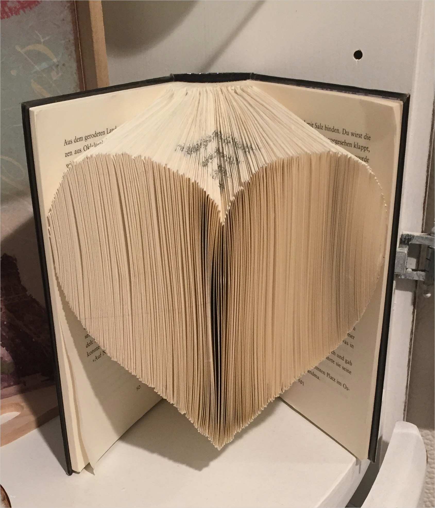 Würfel Aus Papier Basteln Vorlage Wunderbar Bücher Falten Oder Aus Büchern Basteln