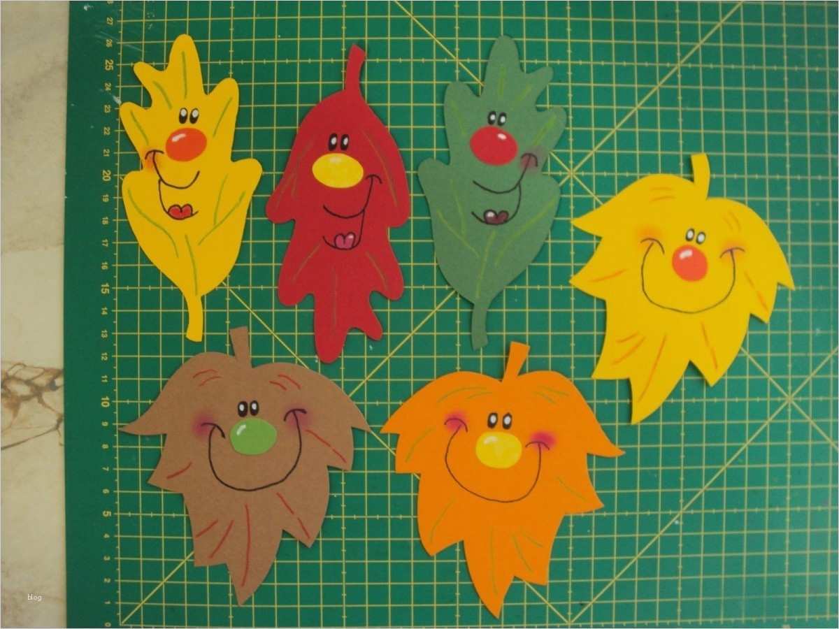 Basteln Mit tonkarton Vorlagen Erstaunlich Herbst Basteln Vorlagen Kinder Ideen Handabdruck Igel