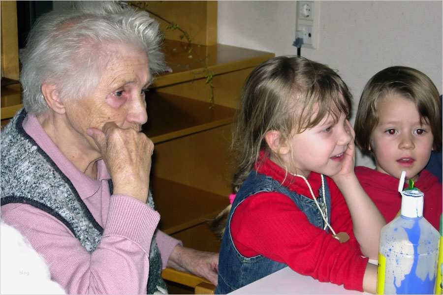 Biografiearbeit Mit Alten Menschen Vorlagen Einzigartig Validation Petra Fercher Galerie Alte Menschen Und Kinder