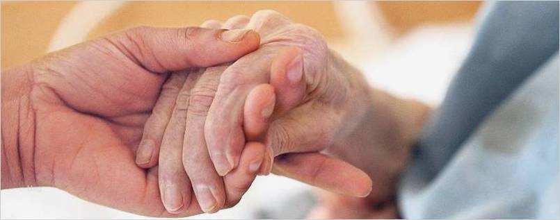 Biografiearbeit Mit Alten Menschen Vorlagen Gut Bezahlung Von Pflegekräften Mit Alten Menschen ist Wenig