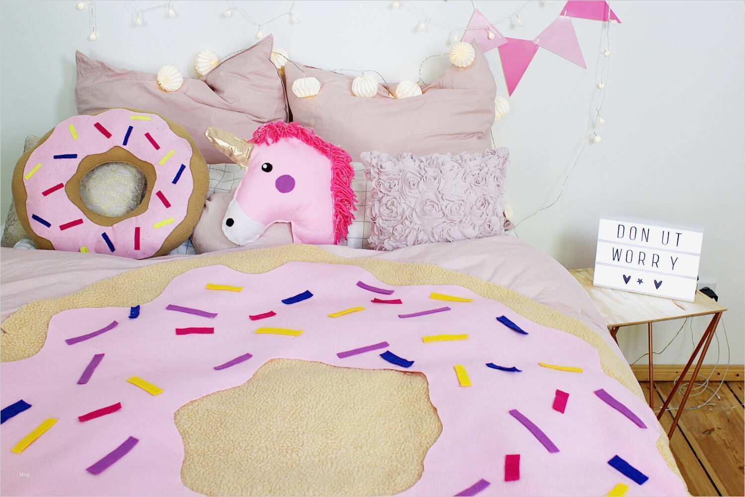 Einhorn Pinata Vorlage Inspiration Diy Donut Decke Ohne Nähen Tumblr Zimmer Deko Selber Machen