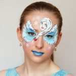 Kinderschminken Vorlagen Elsa Angenehm Mit Sem tollen Elsa Make Up Sticht Ihr Kind Am