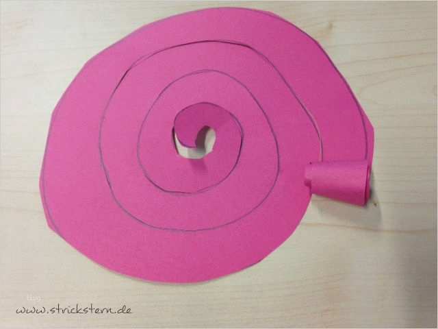 Spirale Vorlage Zum Ausschneiden Wunderbar Papierblumen Einfach Basteln Anleitung Papierrosen