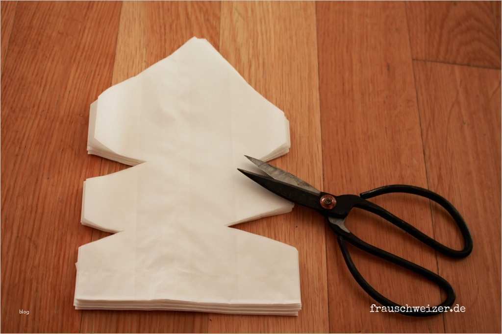 Sterne Aus butterbrottüten Vorlagen Einzigartig Anleitung Für butterbrottüten Sterne Und Adventsdekoration