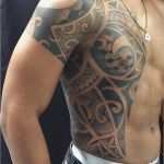 Vorlagen Bei Inkontinenz Für Männer Neu 37 Oberarm Tattoo Ideen Für Männer Maori Und Tribal Motive
