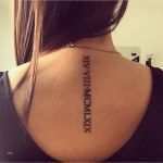 Zahlen Tattoo Vorlagen Süß Tattoo Nacken Römische Zahlen Datum Tattoos